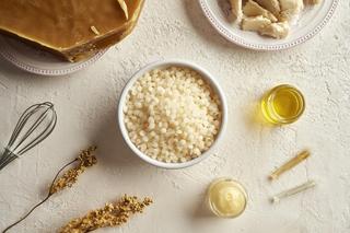 Świeca z wosku pszczelego