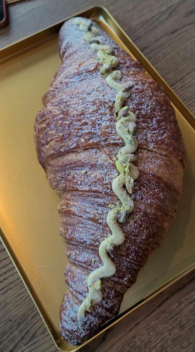 Gigantyczny croissant w Gdańsku