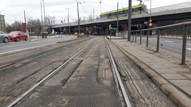 Poznań: Spore zmiany przy wiadukcie w centrum Poznania! Powstało tymczasowe rondo!