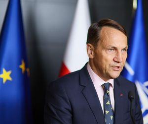 Dramatyczny apel Sikorskiego: Błagam, nie jedźcie na Białoruś i do Rosji