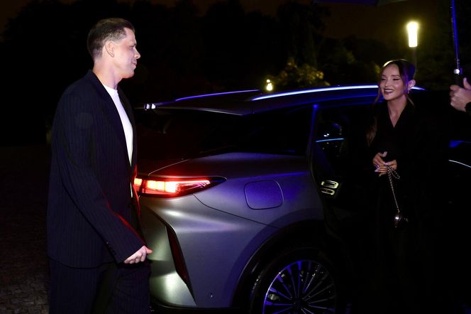 Wojciech Szczęsny ż żoną po premierze