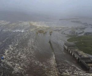Katastrofalne skutki trzęsienia ziemi u wybrzeży Kamczatki. Wstrząsy wtórne mogą występować przez miesiąc