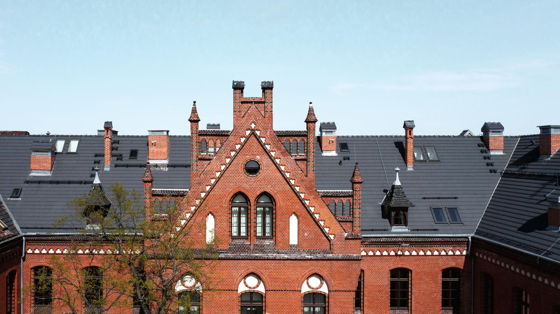 Przebudowa klasztoru we Wrocławiu