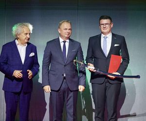 MSPO 2025 – Nagrody DEFENDER rozdane. Firma ICEYE wyróżniona nagrodą prezydenta