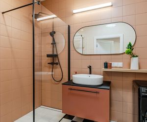 Kolorowe mieszkanie w stylu kalifornijskiego modernizmu