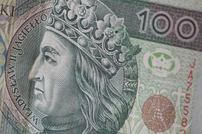 100 złotych_stówka_banknot_pieniądze