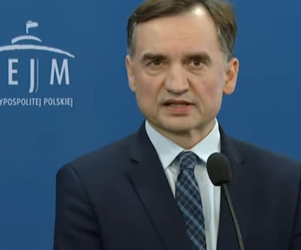 Rokowania przy tym nowotworze są fatalne, ale Zbigniew Ziobro się trzyma. Właśnie kończy 54 lata