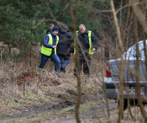 Ciało Krysi było zakopane głową w dół. Morderca nadal jest na wolności