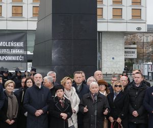 Kolejna miesięcznica smoleńska