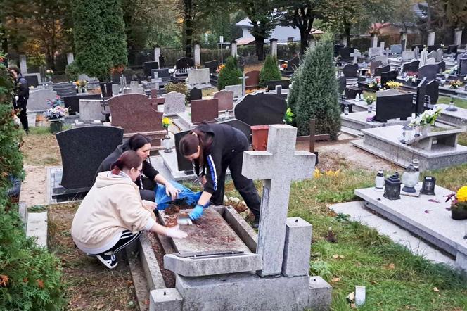 Harcerska akcja Ocalić Od Zapomnienia na cmentarzach powiatu iławskiego