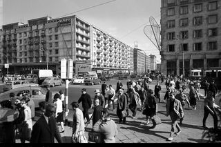 Al. Jerozolimskie 11/19 w Warszawie