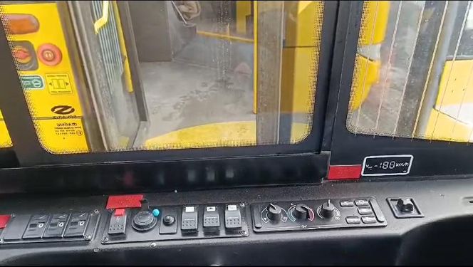 Dziewczyny za kierownicę w PKM Katowice. Kampania ma zachęcić kobiety, by prowadziły autobusy