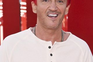 Michał Wiśniewski zaskoczył na eliminacjach Eurowizji 2025. Wyszedł na scenę i zaśpiewał hit