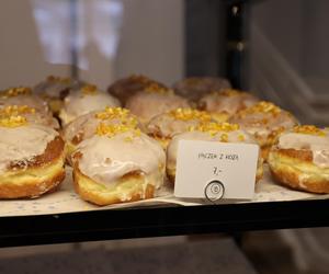 W Lublinie w tłusty czwartek zjesz pączki, faworki, a nawet... pączkolody!