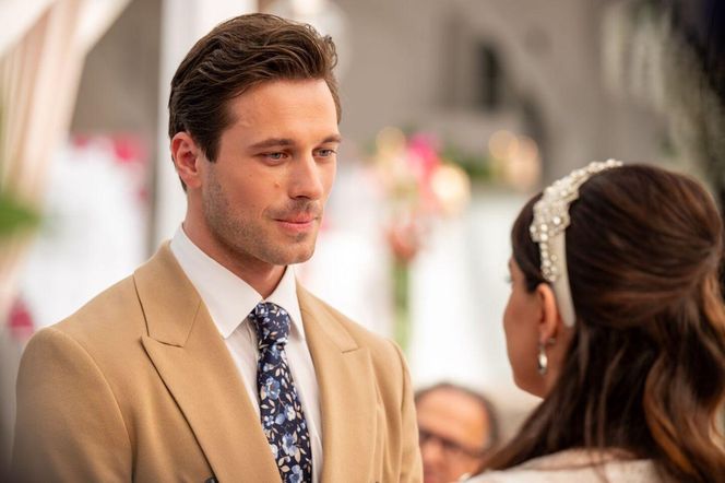 	Barwy szczęścia odc. 3135. Natalia (Maria Dejmek), Cezary (Marcel Opaliński)