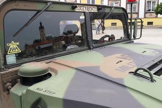 Białystok. IX Podlaski Piknik Militarny “Misja WSCHÓD”. Prezentacja na Rynku Kościuszki