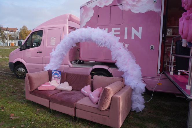 SHEIN Cloud Car