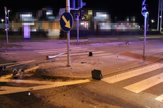 Pijani Ukraińcy rozbili się na skrzyżowaniu. Chwile grozy w Wejherowie