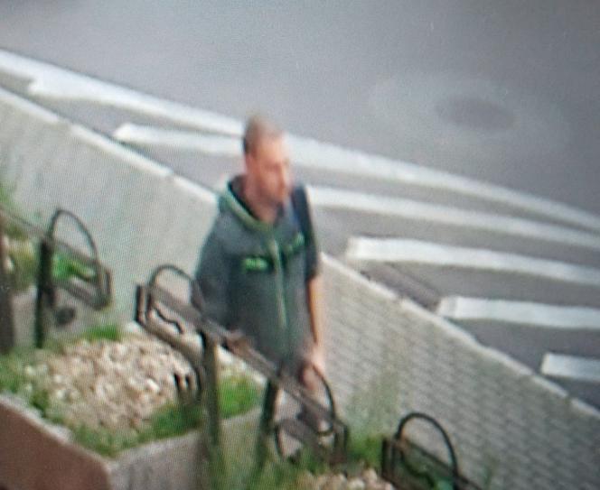 Poszukiwany sprawca rozboju na 16-latce