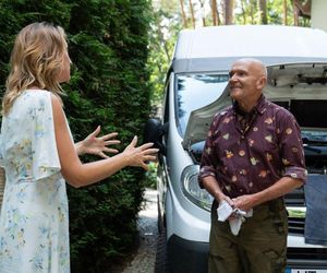 Barwy szczęścia odc. 3109. Tolek (Marek Siudym), Asia Sokalska (Anna Gzyra)