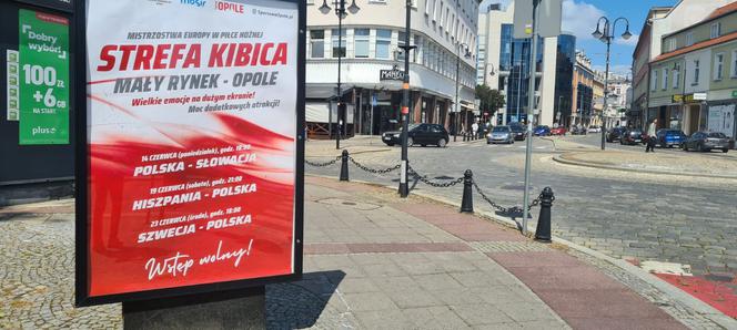 Euro 2020: Strefa kibica w Opolu na Małym Rynku. Tak kibicują Opolanie! [ZDJĘCIA]