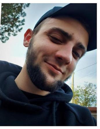 Sosnowiec: Igor stracił nogi i rękę. Dzięki ludziom dostał pierwsze protezy 