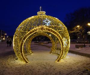 Tak prezentują sie świąteczne dekoracje w całym Białymstoku