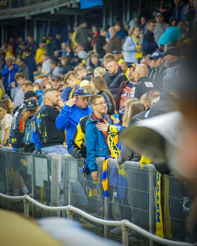 Stal Gorzów - GKM Grudziądz. Kibice przez ponad 5 godzin byli uwięzieni na stadionie, a mecz się nie odbył!