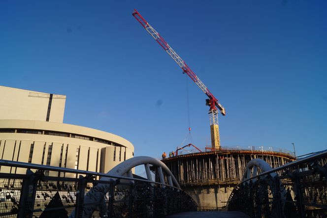 Rozbudowa Opery Nova w Bydgoszczy. Czwarty krąg rośnie w oczach 