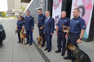 Policjanci z psimi partnerami nagrodzeni