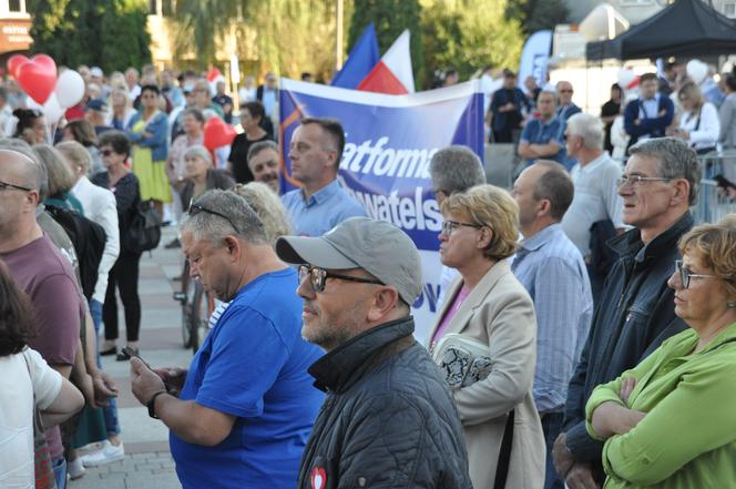 Donald Tusk, lider Platformy Obywatelskiej w Skarżysku-Kamiennej (Świętokrzyskie)