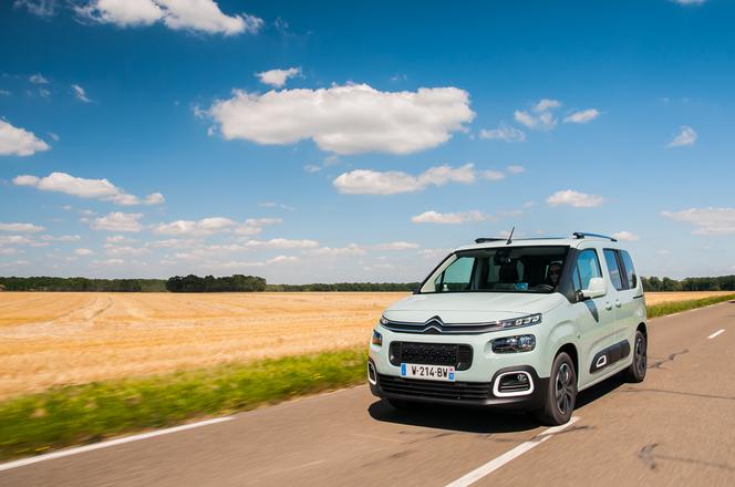 TEST Citroen Berlingo 1.2 PureTech 110 KM M6: nadąży za familią