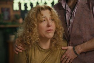 Barwy szczęścia, odcinek 3194: Policja umyje ręce w sprawie napaści na Żabcię i Brodę. Tylko ona będzie mogła ocalić Polę - ZDJĘCIA