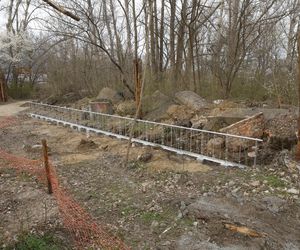 W Warszawie powstaje drugie lapidarium. Miasto nie usunie betonowych odpadów. To artefakty