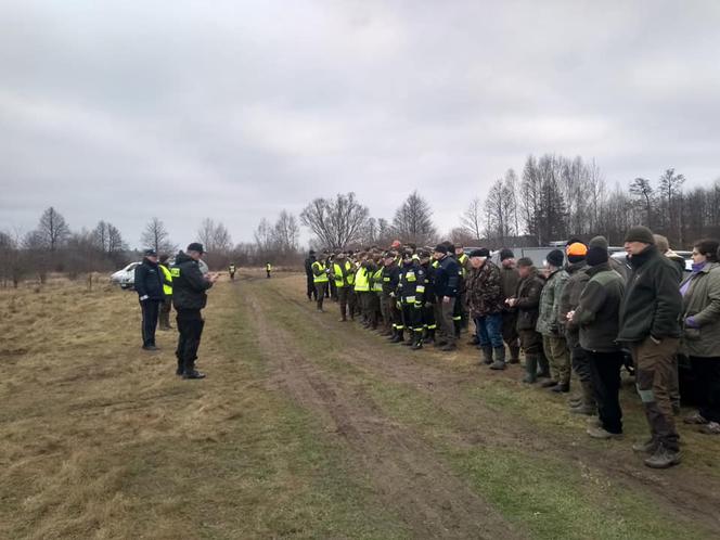 Lubelskie: TRAGICZNY finał poszukiwań 45-latka. Wyłowili ciało z Krzny [ZDJĘCIA]
