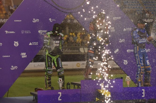 1. Finał Indywidualnych Mistrzostw Polski na Motoarenie. Zdjęcia kibiców i zawodników z Torunia