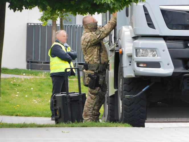 Wielka akcja CBŚP. Zatrzymany Białorusin, materiały wybuchowe w mieszkaniu