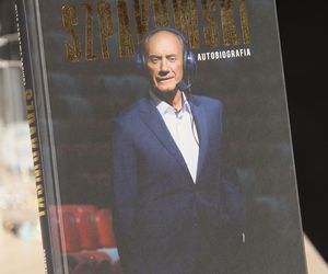 Dariusz Szpakowski napisał książkę. Plejada gwiazd na premierze