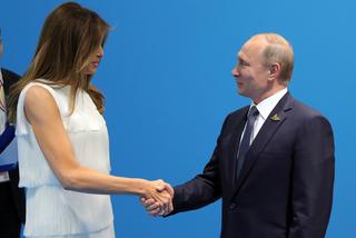 Putin podrywał Melanię Trump?! Pierwsza dama USA zauroczyła Władimira Putina [ZDJĘCIA]