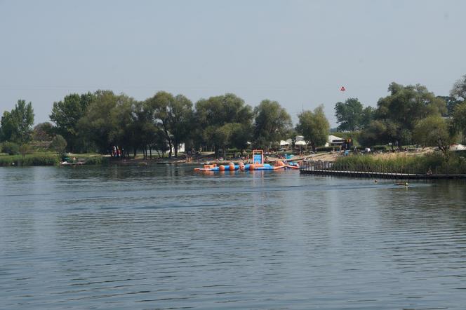 Koniec wakacji, ale nie sezonu kąpielowego. Weekend nad wodą w Przylasku Rusieckim