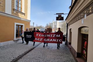 Ulicami Lublina przeszła po raz 6 Manifa. Tym razem - w geście solidarności z Ukrainą