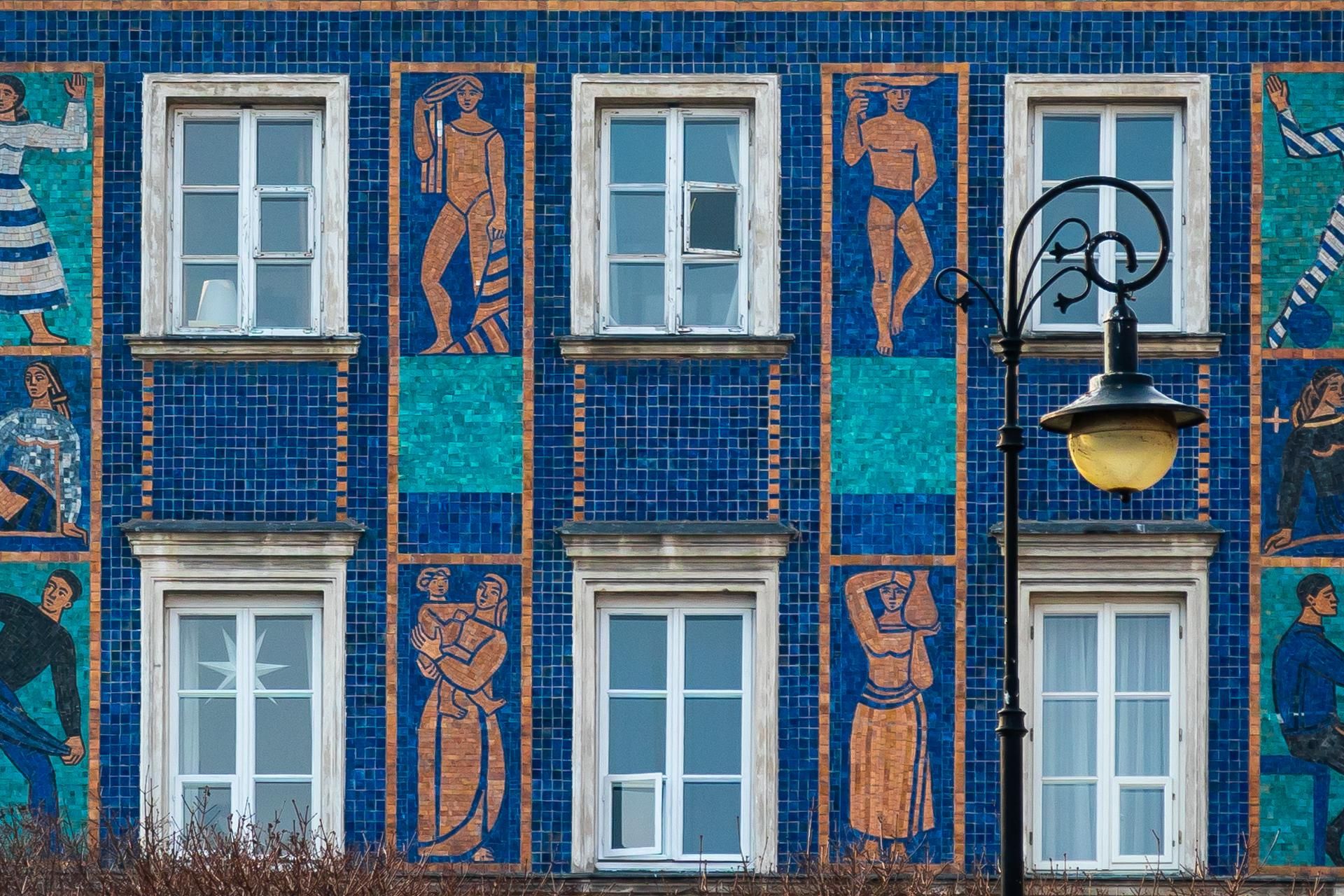 Mozaika na Mostowej 9a w Warszawie