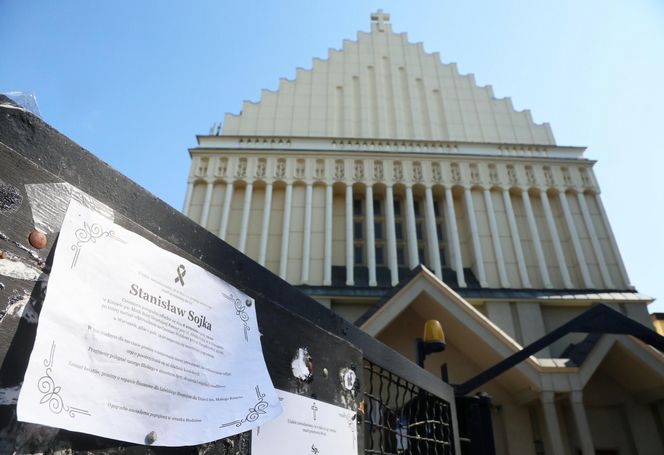 Pogrzeb Stanisława Soyki. Muzyka żegnają tłumy