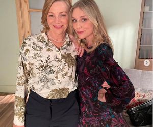 Barwy szczęścia na planie. Wanda (Maja Barełkowska), Grażyna (Kinga Suchan)