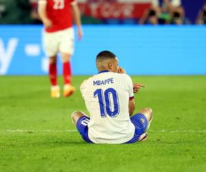 Kontuzja nosa Mbappe podczas Euro 2024