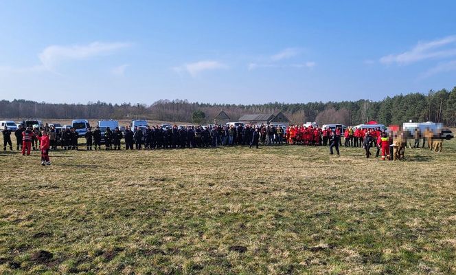 Tajemnicze zaginięcie Jowity Zielińskiej. Policja znów przeczesuje lasy i jeziora [ZDJĘCIA]