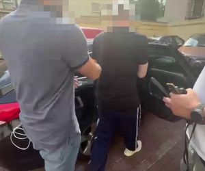Białoruski gangster wpadł w Warszawie! Za handel bronią szukała go cała Europa