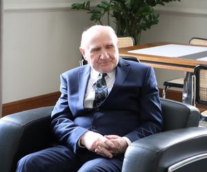 Nikt nie chciał mu pomóc, ale on się nie przejmuje. 86-letni pan Józef po raz kolejny przystępuje do matury