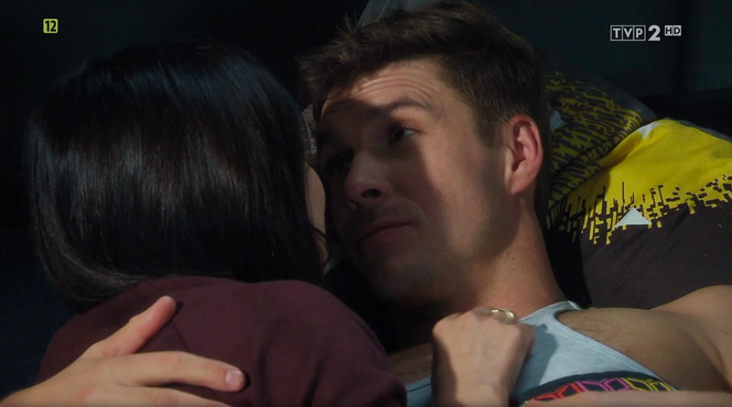 M jak miłość, odc. 1445. Iza (Adriana Kalska), Marcin (Mikołaj Roznerski)
