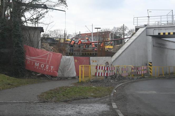 W Tarnowskich Górach powstaje tunel pieszo-rowerowy